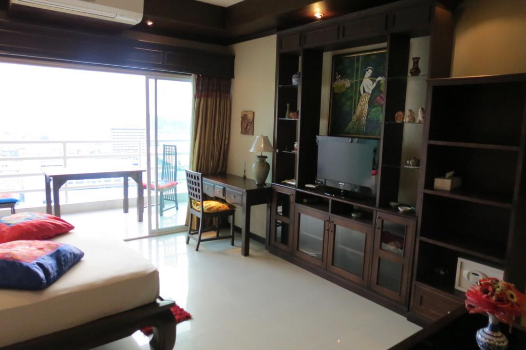 פאטאיה View Talay 6 Suite Apartments מראה חיצוני תמונה