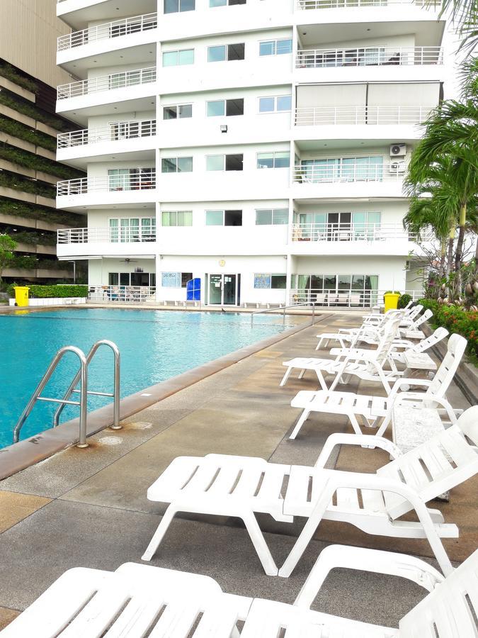פאטאיה View Talay 6 Suite Apartments מראה חיצוני תמונה